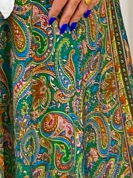 Jasmine, jupe indienne, coloris vert, grande taille zoom